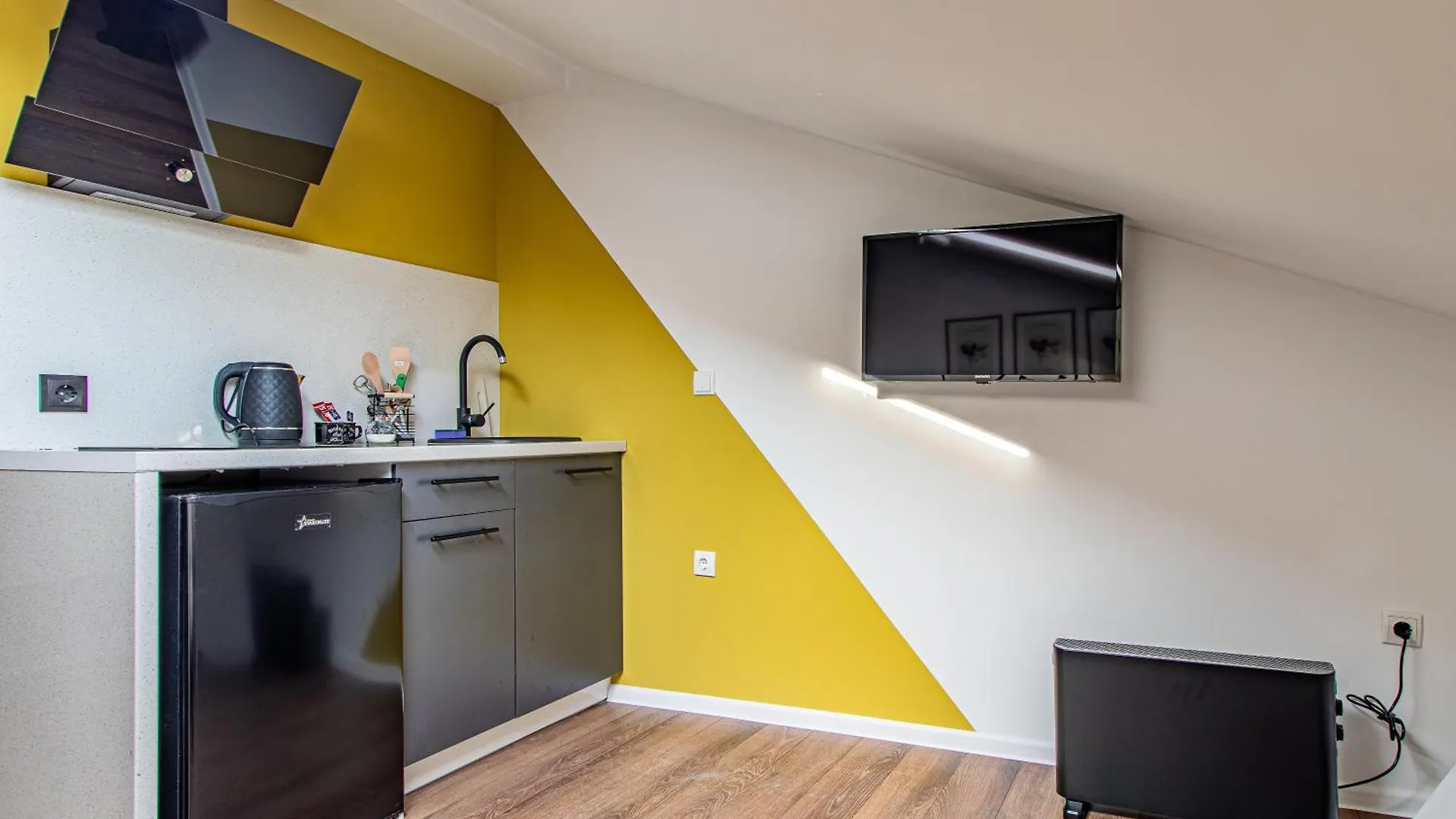 Vazov Loft - Central Sofia Studio