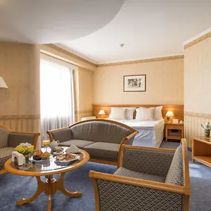 Downtown - Location In The Heart Of Hotell