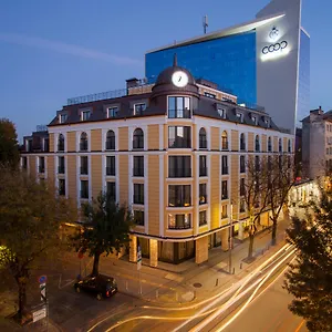 Coop, Hotell